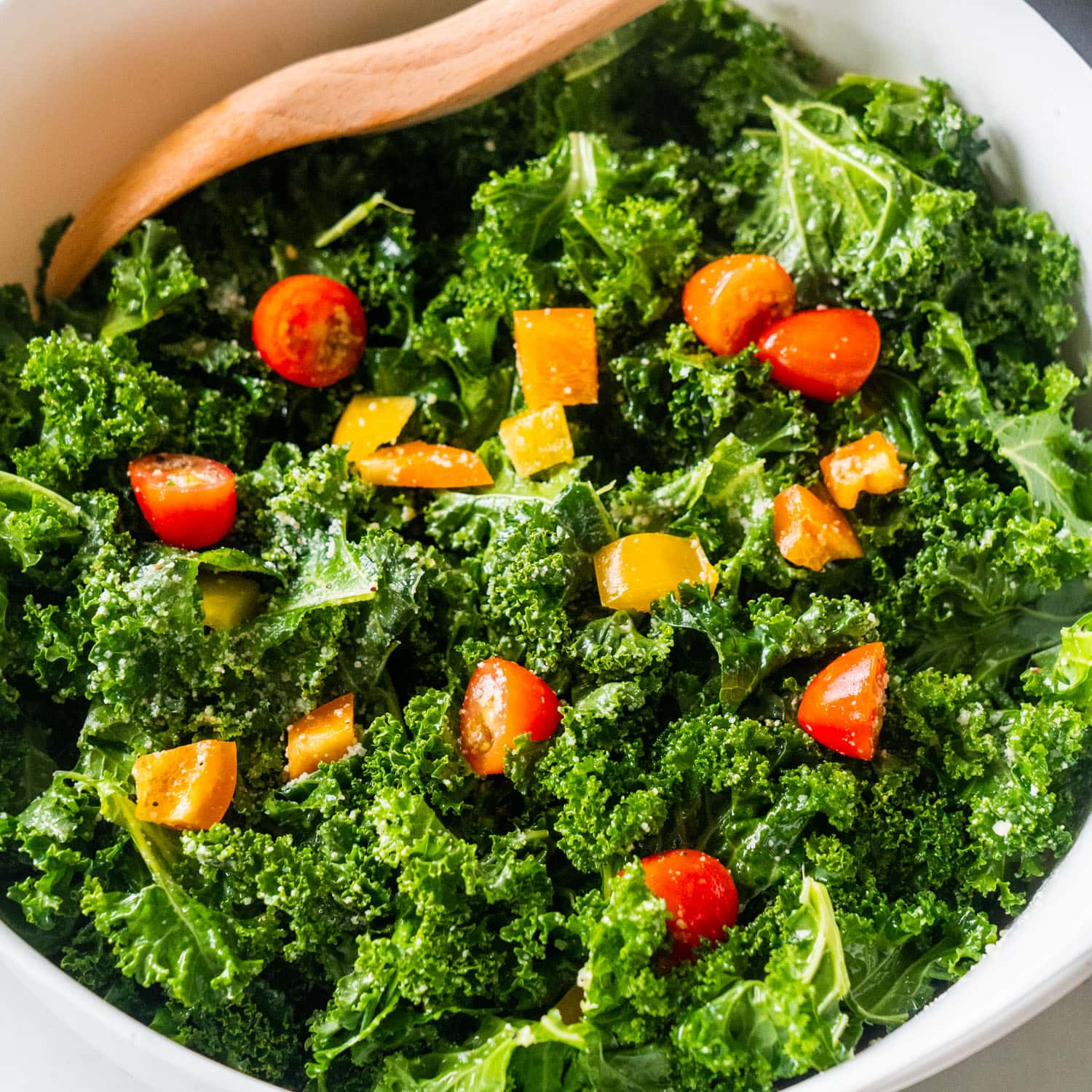 Kale Salad with Cherry Tomatoes: A Superfood for Women's Health